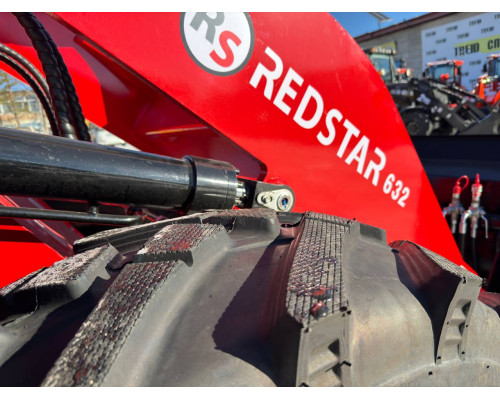 Фронтальный погрузчик Redstar 632